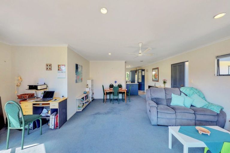 Photo of property in 61 Waipuna Grove, Welcome Bay, Tauranga, 3112