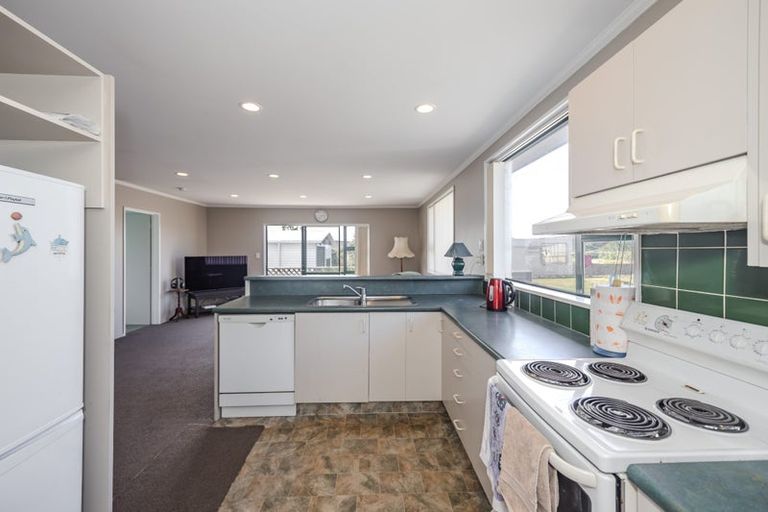 Photo of property in 30 Teviot Street, Oamaru North, Oamaru, 9400