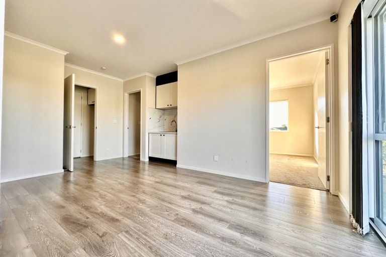 Photo of property in 97 Tir Conaill Avenue, Flat Bush, Auckland, 2019