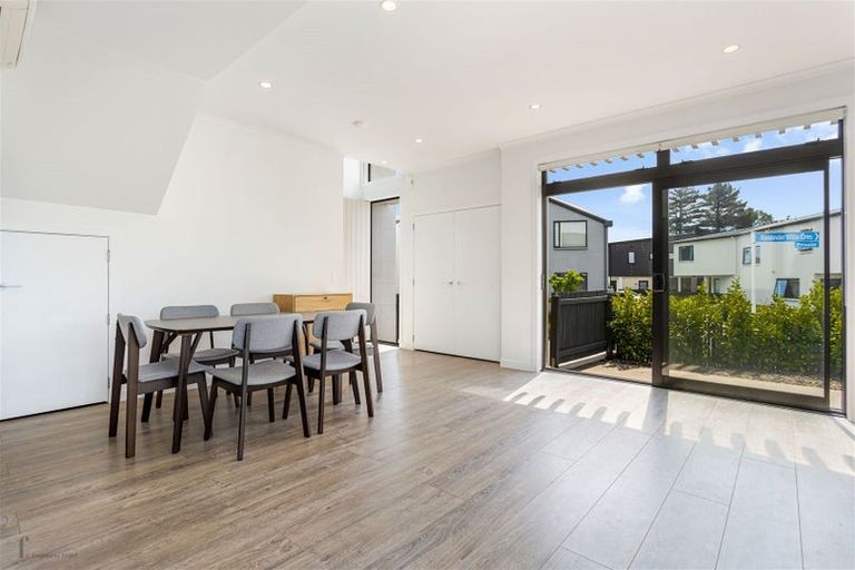 Photo of property in 7 Frank Gill Road, Hobsonville, Auckland, 0616