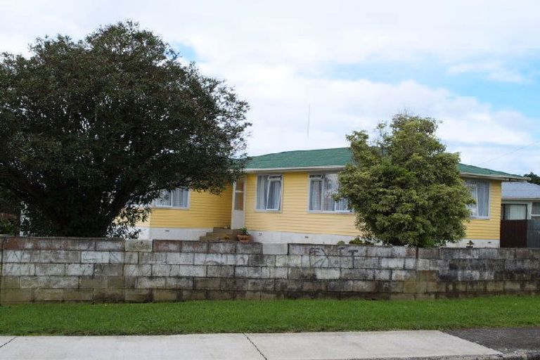 Photo of property in 21 Parker Crescent, Otara, Auckland, 2023