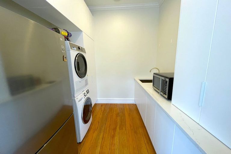 Photo of property in 95b Waikawa Road, Picton, 7220