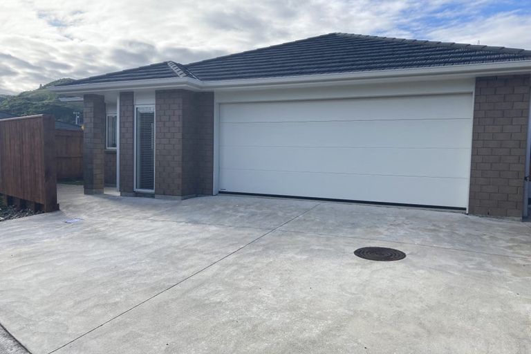 Photo of property in 30 Manor Park Road, Manor Park, Lower Hutt, 5019