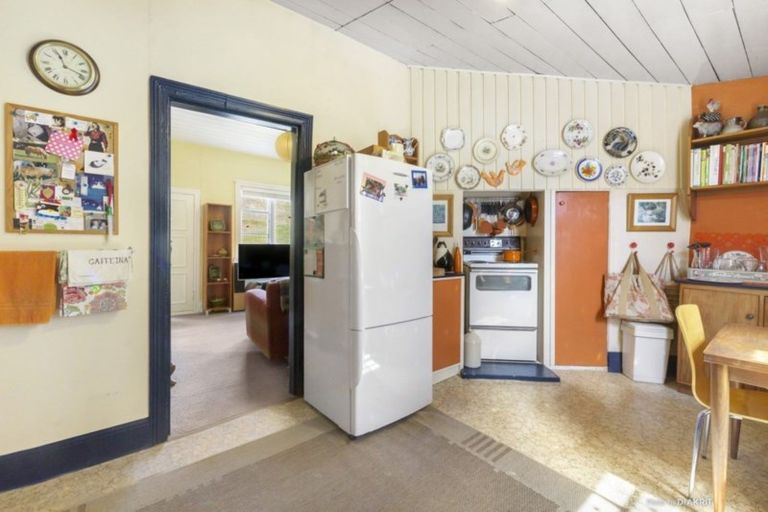 Photo of property in 18 Boom Rock Road, Ohariu, Wellington, 6037