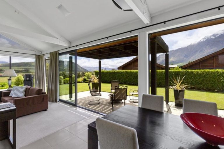 Photo of property in 22 Rannoch Drive, Jacks Point, Queenstown, 9371