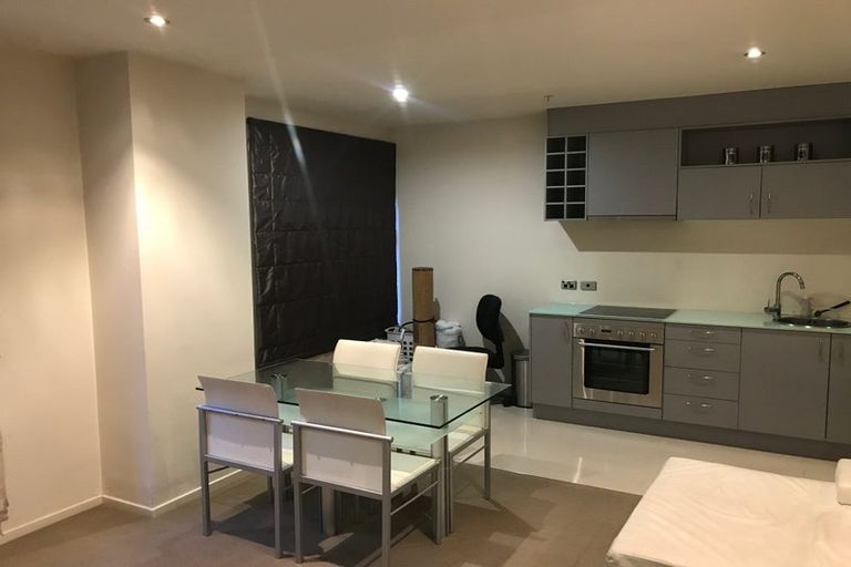 Photo of property in The Quay, 1/332b1 Lambton Quay, Wellington Central, Wellington, 6011
