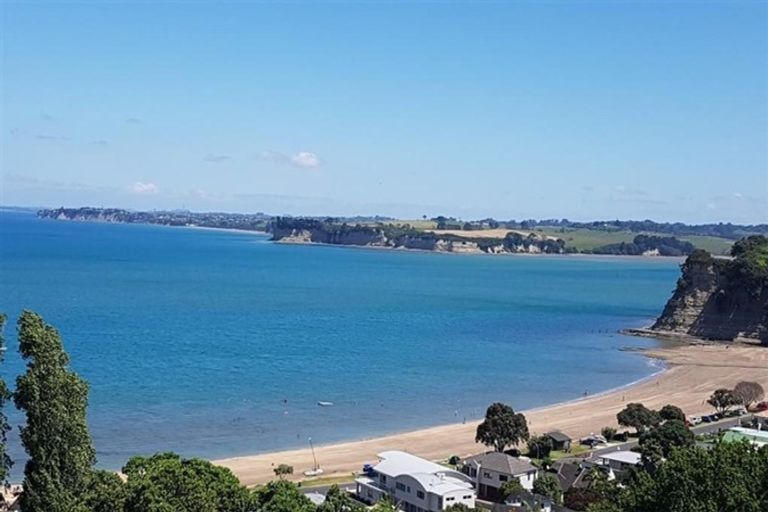 Photo of property in 747d Whangaparaoa Road, Stanmore Bay, Whangaparaoa, 0930