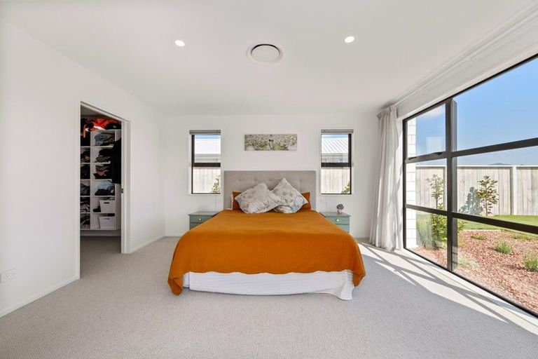 Photo of property in 28 Whitehall Drive, Springlands, Blenheim, 7201