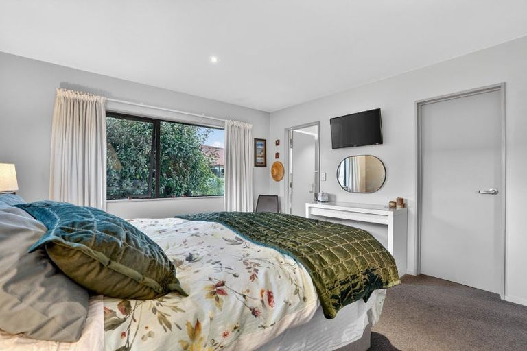 Photo of property in 7 Perrow Street, Wanaka, 9305