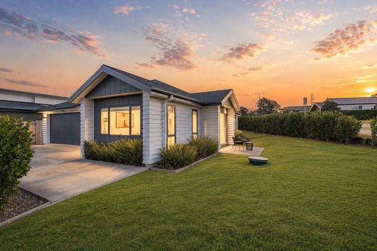 Photo of property in 21 Vintry Drive, Huapai, Kumeu, 0810
