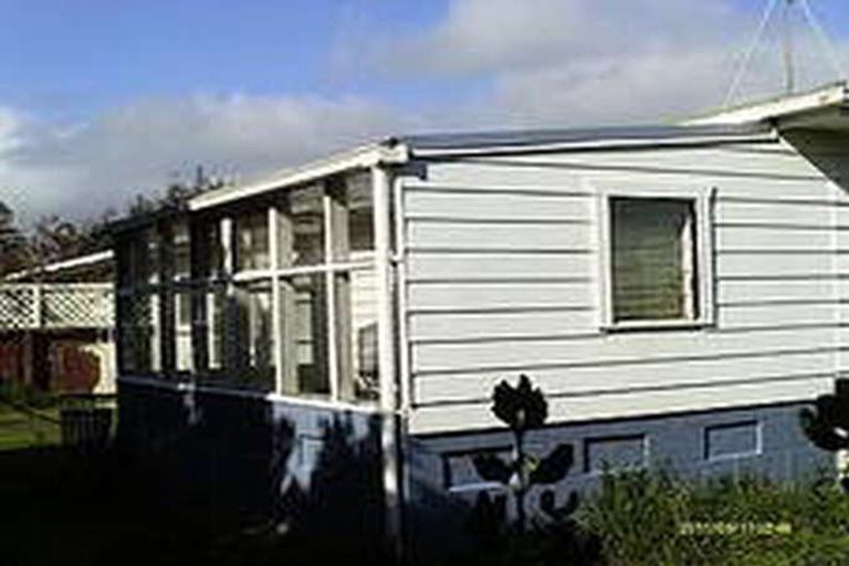 Photo of property in 3a Fenside Street, Waikanae Beach, Waikanae, 5036