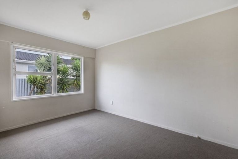 Photo of property in 76 Thompson Terrace, Manurewa, Auckland, 2102