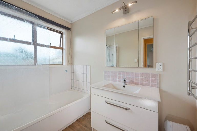 Photo of property in 36b Homedale Street, Pukehangi, Rotorua, 3015