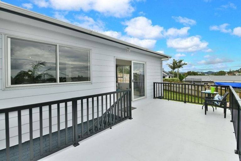 Photo of property in 2/11 Gilshennan Valley, Red Beach, 0932