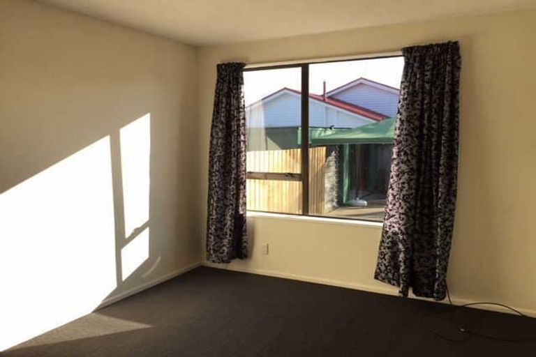 Photo of property in 2/89 Peverel Street, Riccarton, Christchurch, 8041