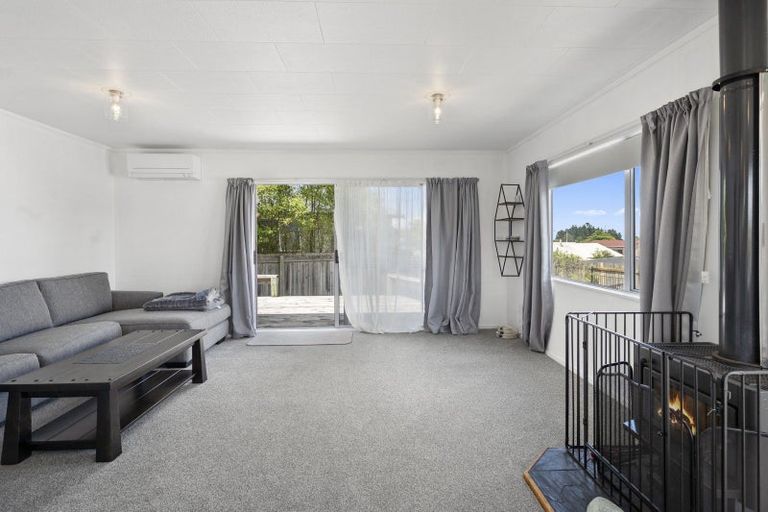 Photo of property in 1/83 Arthur Crescent, Hilltop, Taupo, 3330