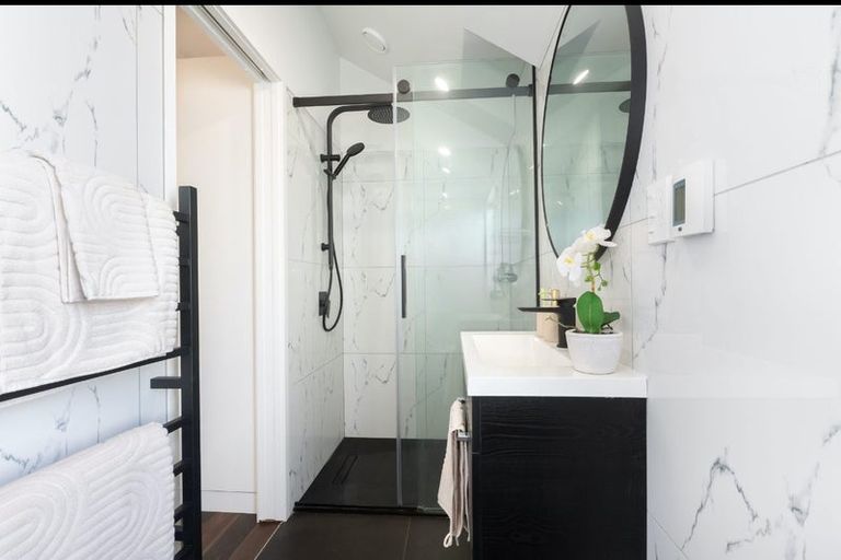 Photo of property in 50 Ferry Street, Seatoun, Wellington, 6022