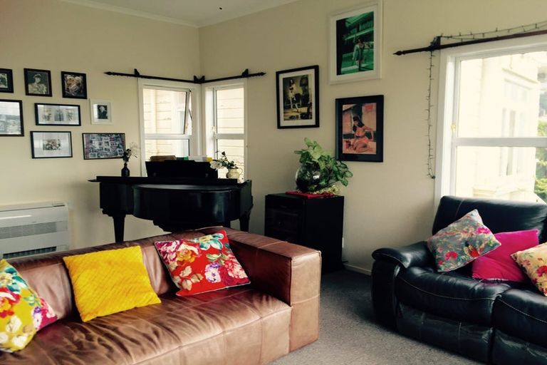 Photo of property in 34 Crawford Road, Kilbirnie, Wellington, 6022