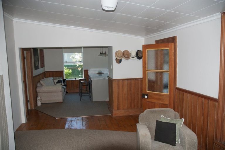 Photo of property in 16 Studholme Street, Temuka, 7920