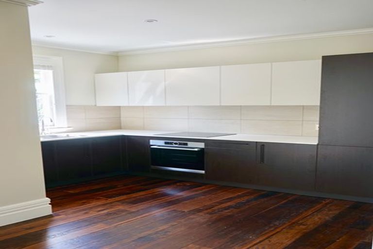 Photo of property in 9b Tudor Street, Devonport, Auckland, 0624