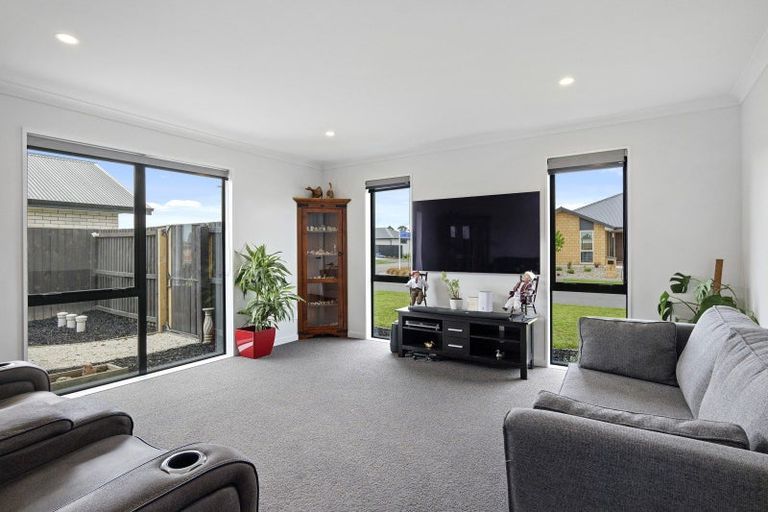 Photo of property in 9 Killead Avenue, Darfield, 7510