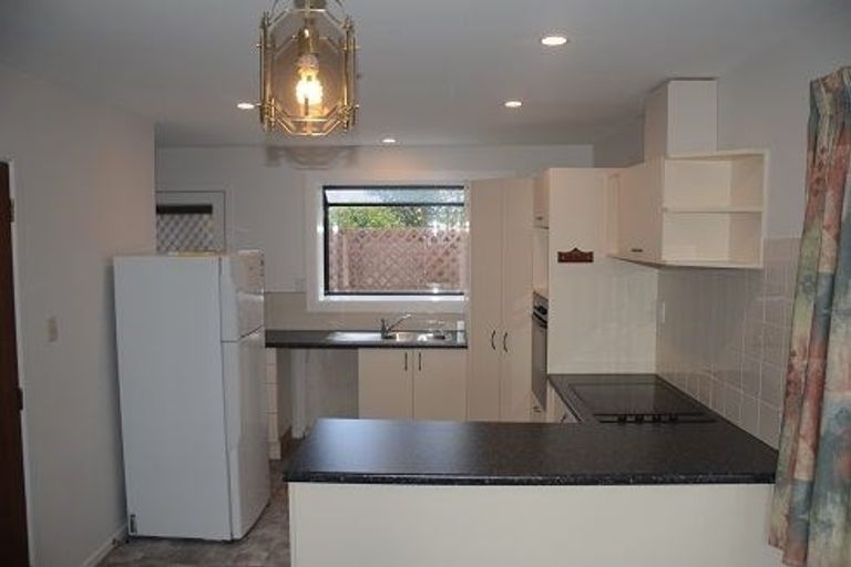 Photo of property in 16a Ottawa Road, Wainoni, Christchurch, 8061