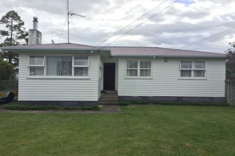 Photo of property in 54 Cargill Street, Papakura, 2110