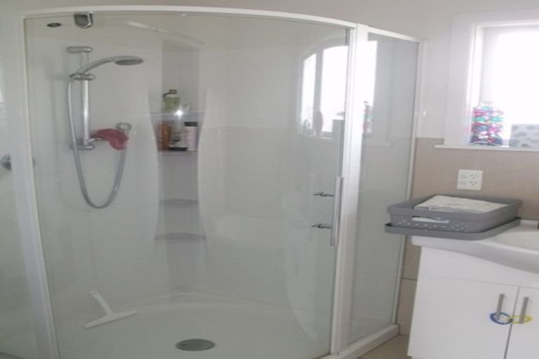 Photo of property in 53 Exeter Crescent, Pirimai, Napier, 4112