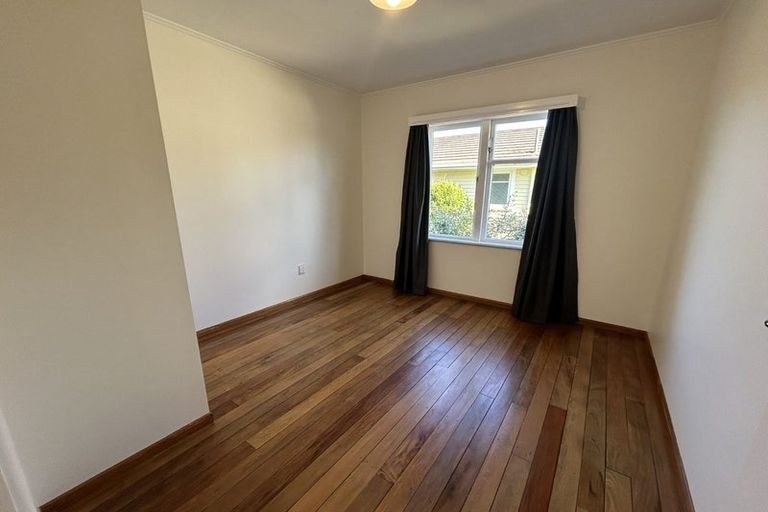 Photo of property in 15 Riwai Street, Paraparaumu, 5032