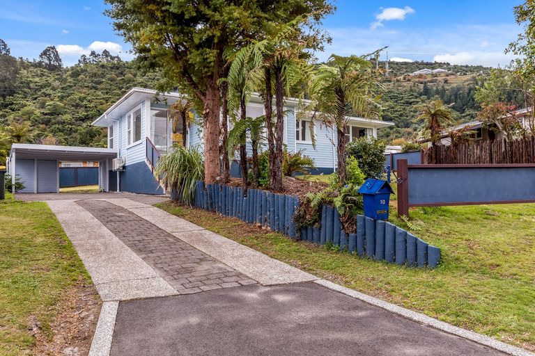 Photo of property in 10 Matuku Street, Selwyn Heights, Rotorua, 3015
