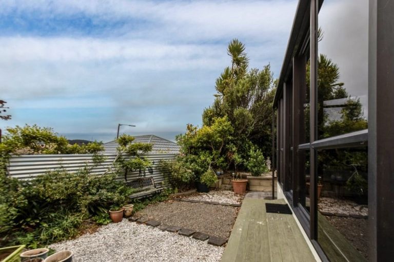 Photo of property in 151 Mark Avenue, Grenada Village, Wellington, 6037