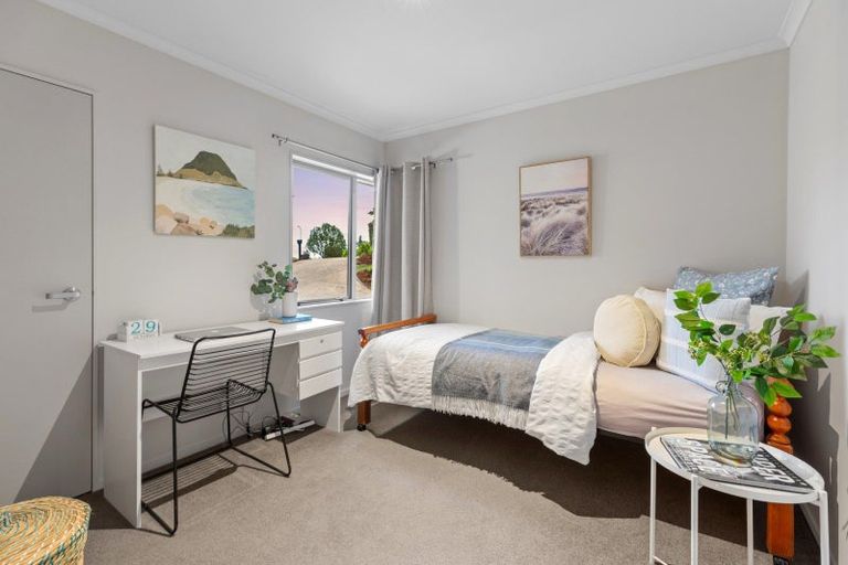 Photo of property in 108 Falcon Drive, Welcome Bay, Tauranga, 3112