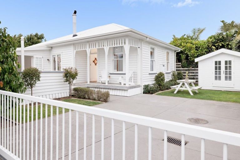 Photo of property in 12a Ngarimu Place, Mount Maunganui, 3116