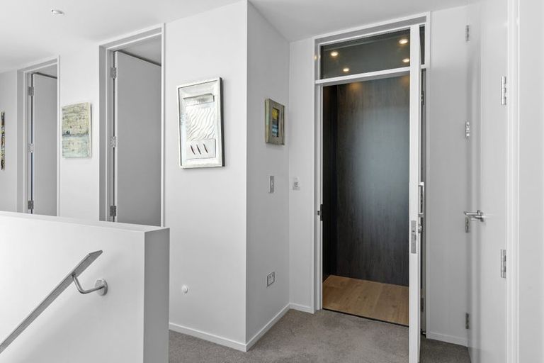 Photo of property in 44d Glandovey Road, Fendalton, Christchurch, 8052