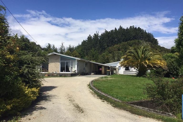 Photo of property in 290 Arthurstown Road, Ruatapu, Hokitika, 7883