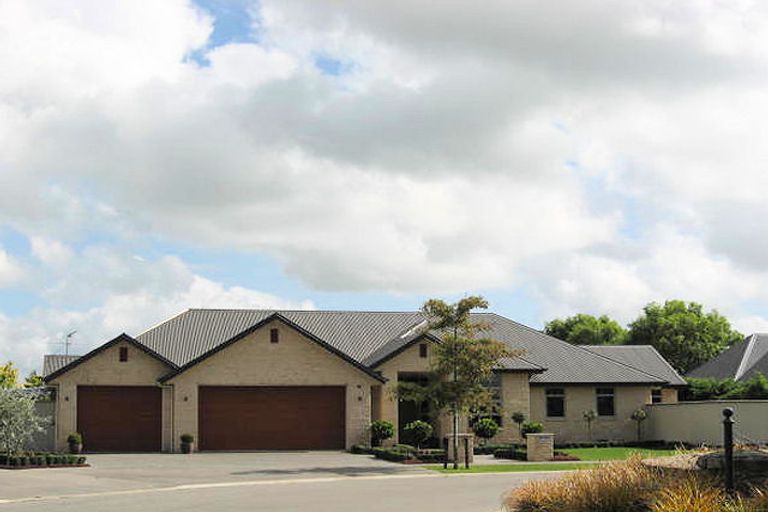 Photo of property in 7 Elmwood Drive, Prebbleton, 7604