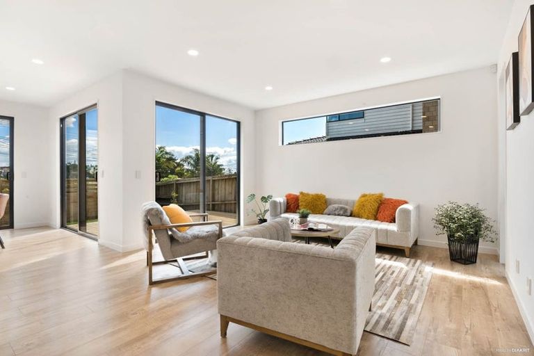 Photo of property in 21a Roseberry Avenue, Birkenhead, Auckland, 0626