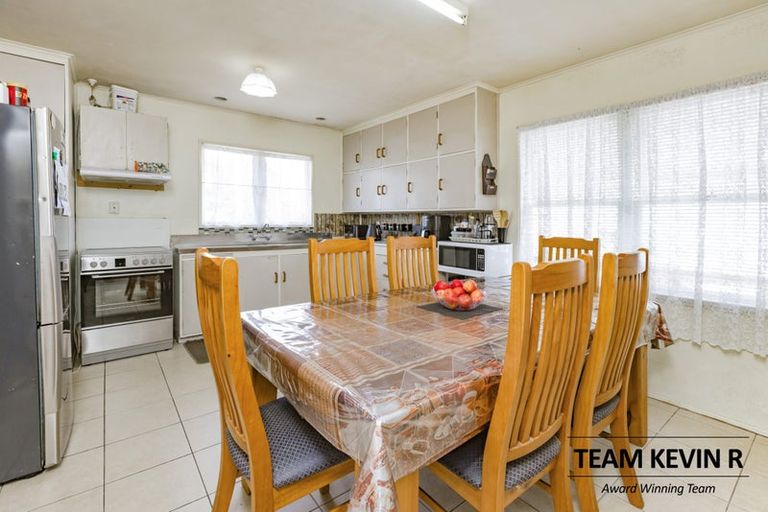 Photo of property in 67 Rogers Road, Manurewa, Auckland, 2102