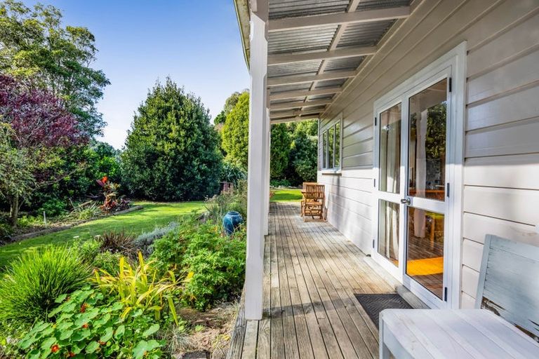 Photo of property in 724 Ararata Road, Ararata, Hawera, 4674