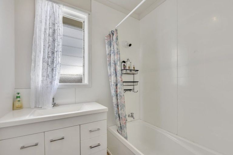 Photo of property in 11 Mcglashen Street, Motueka, 7120