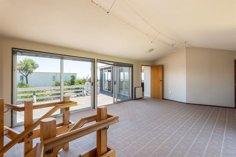 Photo of property in 237 Major Hornbrook Road, Mount Pleasant, Christchurch, 8081