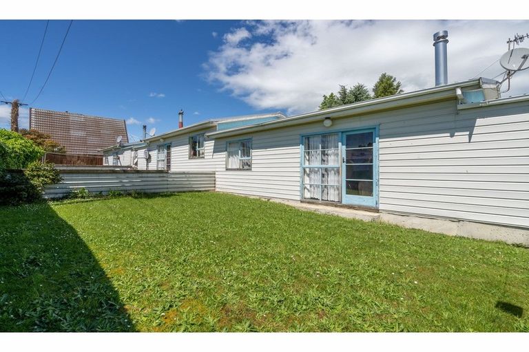 Photo of property in 37a-d Wentworth Street, East Gore, Gore, 9710