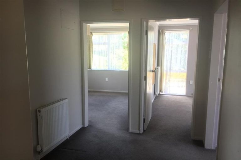 Photo of property in 13 Clapham Grove, Stokes Valley, Lower Hutt, 5019