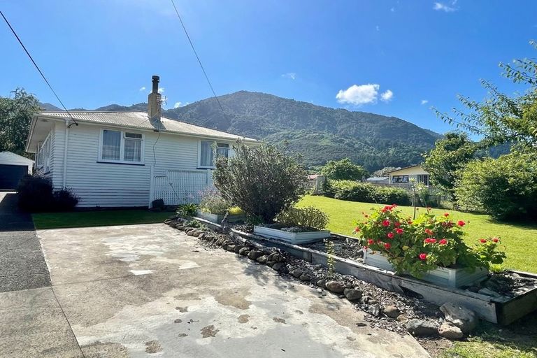Photo of property in 49 East Avenue, Te Aroha, 3320