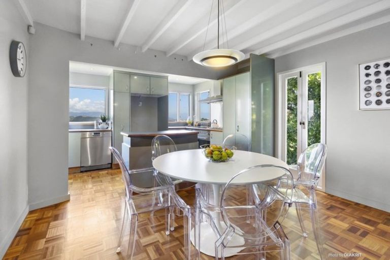 Photo of property in 53 Harbour View Road, Northland, Wellington, 6012