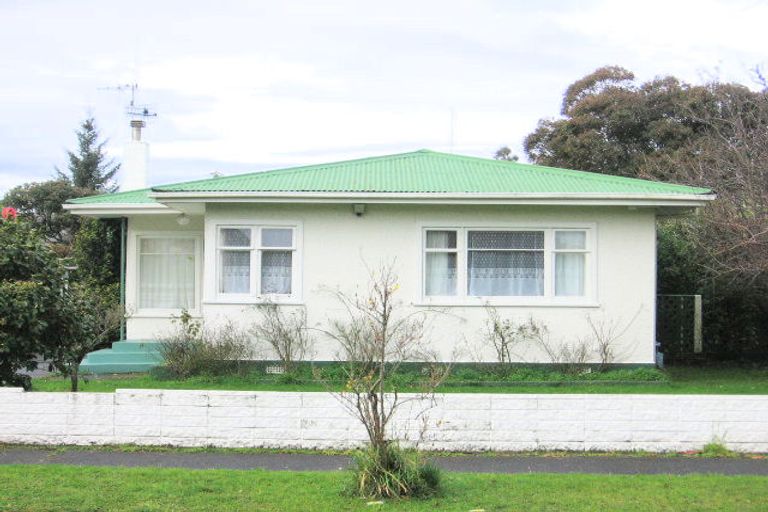 Photo of property in 20 Galway Avenue, Hokowhitu, Palmerston North, 4410