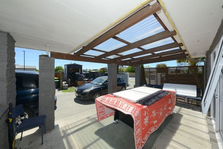 Photo of property in 246 Breezes Road, Aranui, Christchurch, 8061