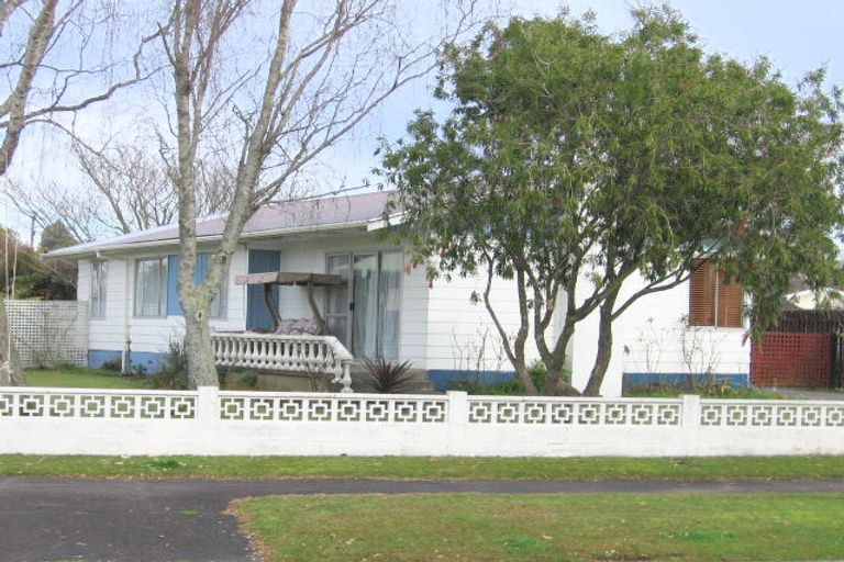 Photo of property in 11 Mooney Street, Nawton, Hamilton, 3200