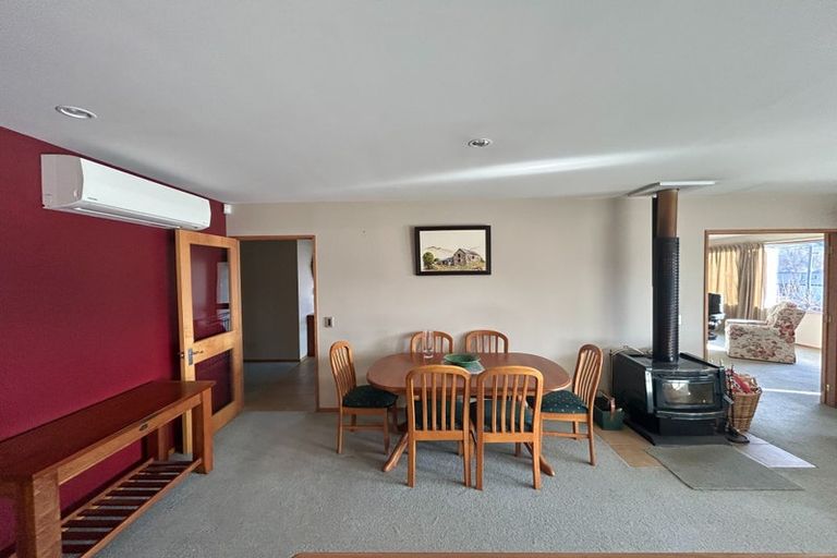 Photo of property in 142 Warren Street, Wanaka, 9305