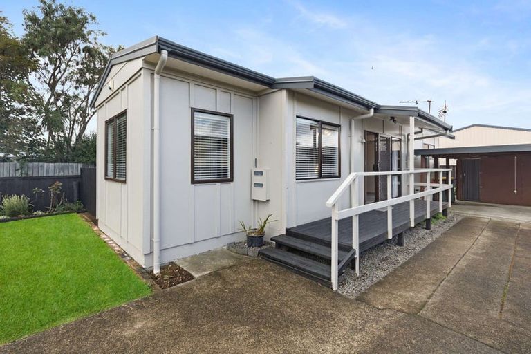 Photo of property in 30b Robinson Avenue, Holdens Bay, Rotorua, 3010